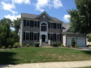 16 Chestnut Way, Flanders, NJ 07836