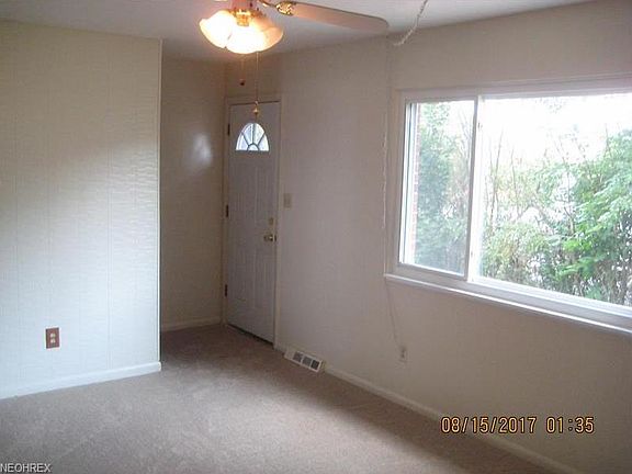 3rd image of 2021 Presidential Pkwy #F54