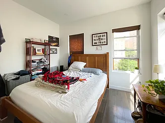 Rented by Kahen Properties