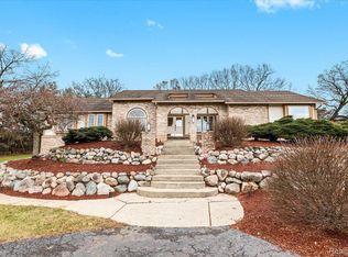 2476 Our Land Acres, Milford, MI