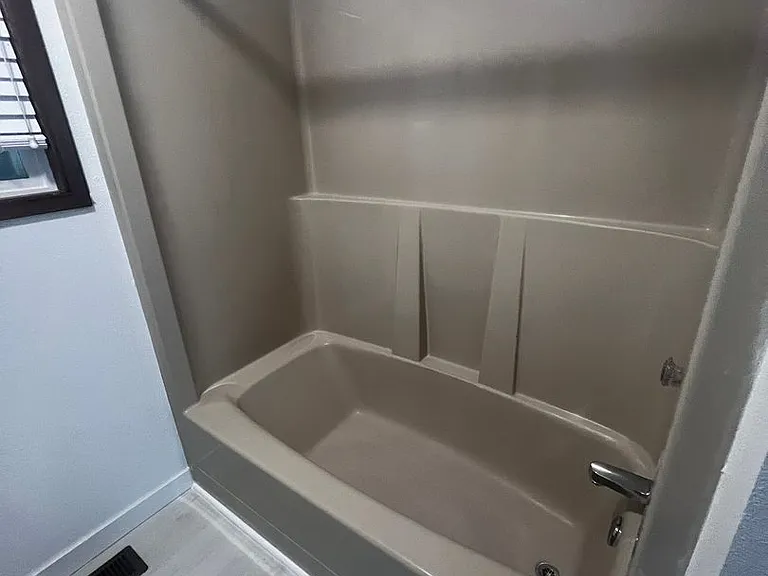 Adorable 2 Bedroom in Lynden! — Photo 15