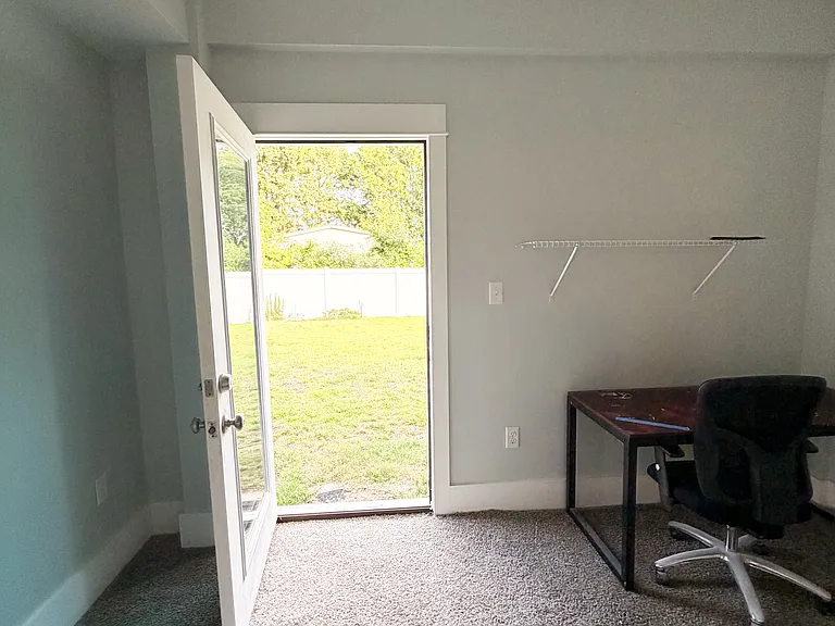 105 Georgia Bell St — Photo 26