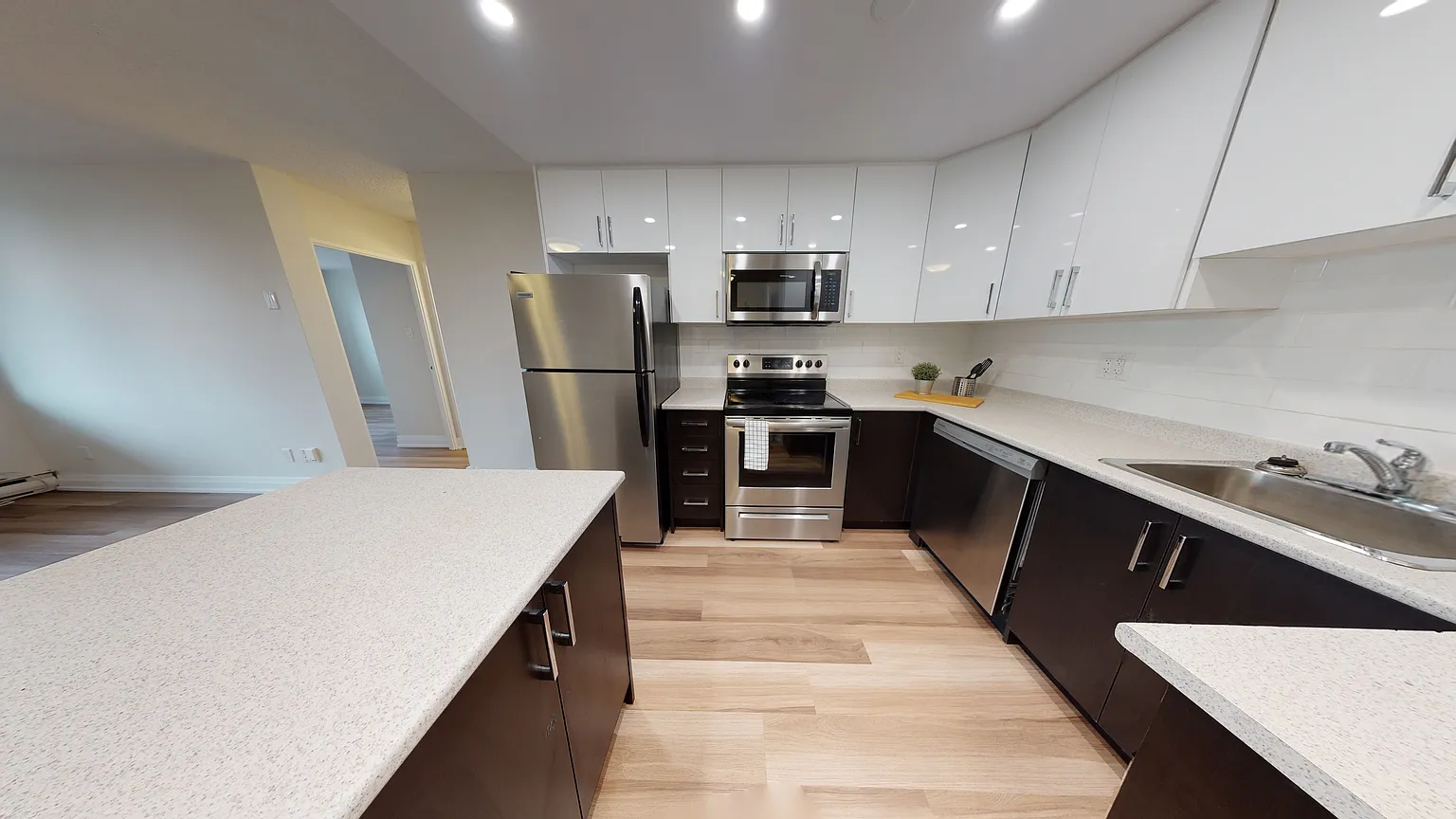 6599 Glen Erin Dr #1044638 photo 1