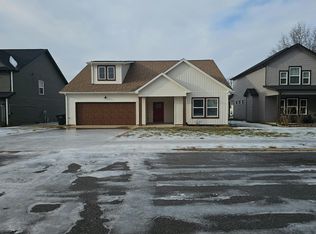 509 Kinslow Ln, Clarksville, TN 37040