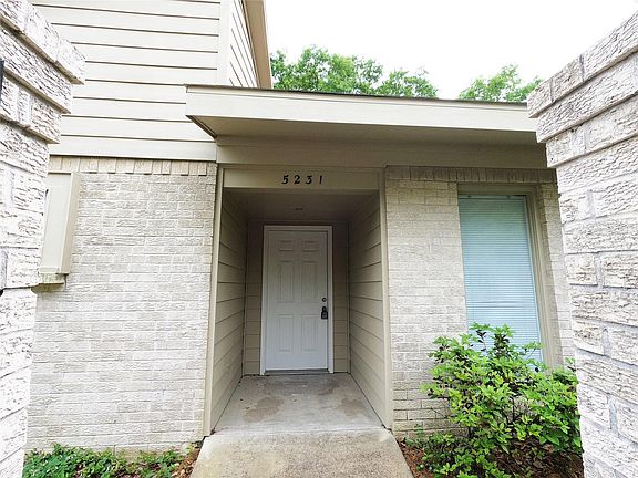 2nd image of 5231 Beechnut St