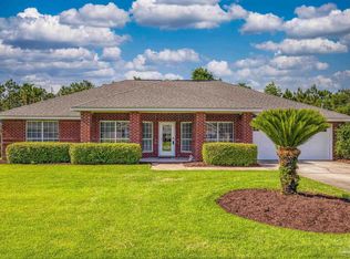 7334 Frankfort St, Navarre, FL 32566