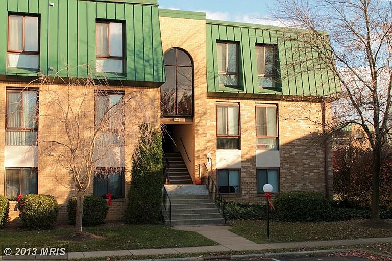 1st image of 1004 Brinker 302 Dr