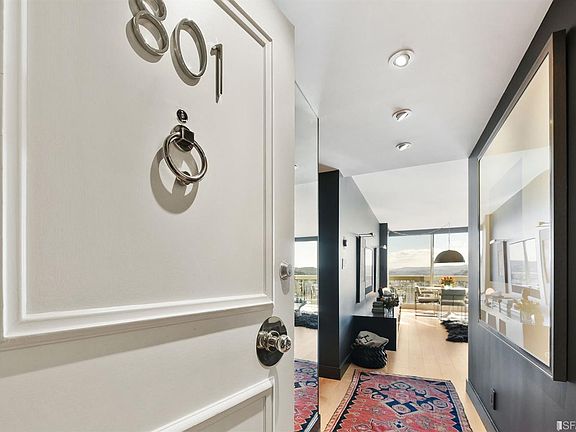 3rd image of 2200 Sacramento St APT 801