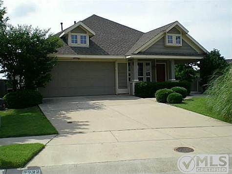 1st image of 9932 Old Field Dr