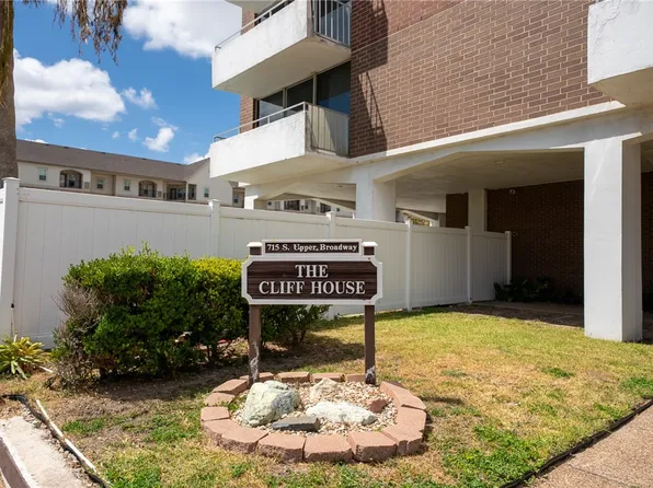 715 S Upper Broadway St APT 201, Corpus Christi, TX 78401