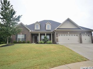 210 Creekedge Cir, Madison, AL 35757