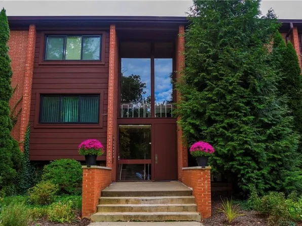 911 Canyon View Rd APT 112, Northfield, OH 44067