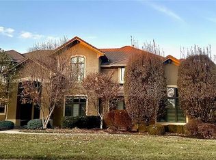 9742 Sunset Cir, Lenexa, KS 66220