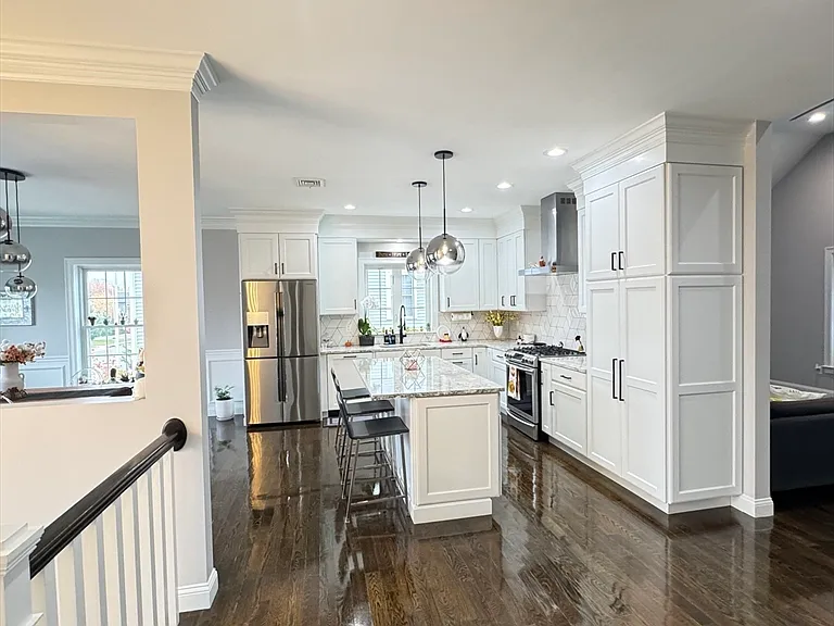 259 Oakwood Ave — Photo 12