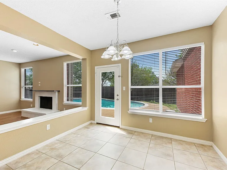 776 Monticello Cir — Photo 15