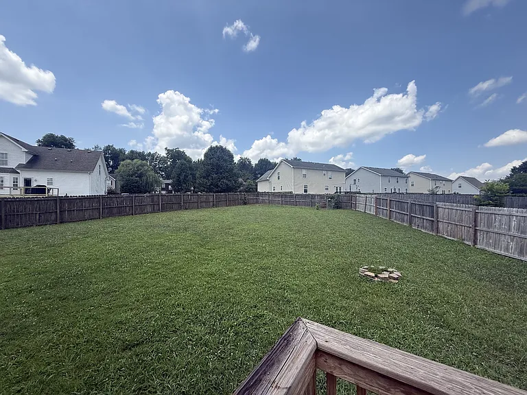 2604 Sugarhill Ct — Photo 17
