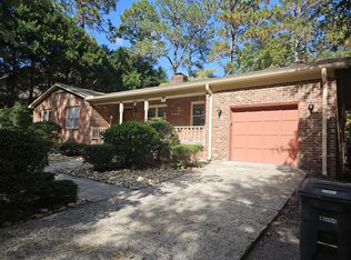 2 Palm Ln, Pinehurst, NC 28374