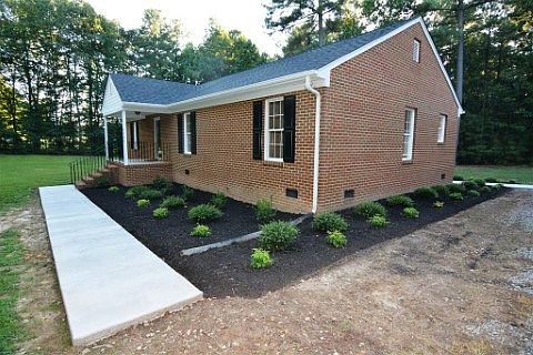 4th image of 4200 Trinity Forest Dr