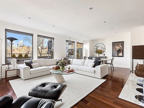 3rd image of 252 7th Ave Penthouse G