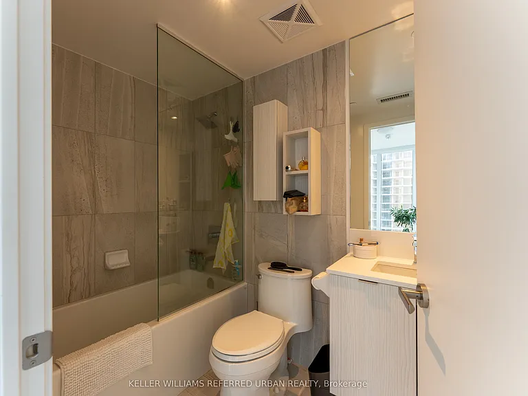 195 Redpath Ave #1012 — Photo 6