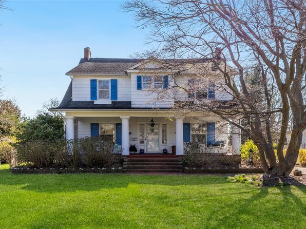 147 S Windsor Avenue, Brightwaters, NY 11718