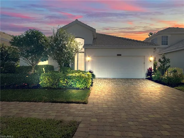 1952 Timarron WAY, NAPLES, FL 34109