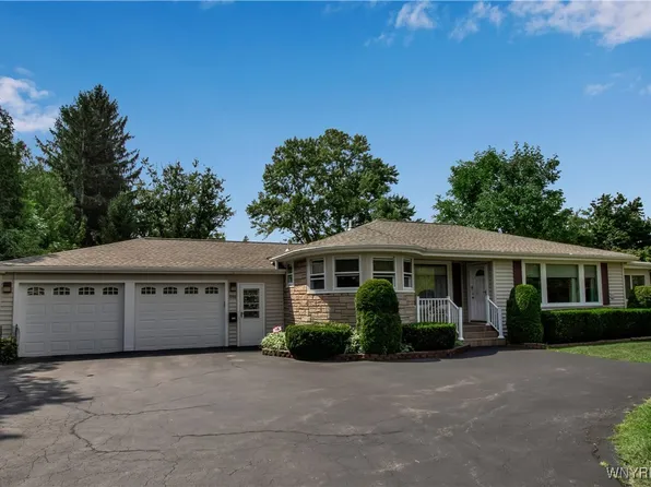 3786 Bowen Rd, Lancaster, NY 14086