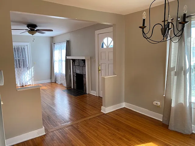 2327 Cedar Ln — Photo 12