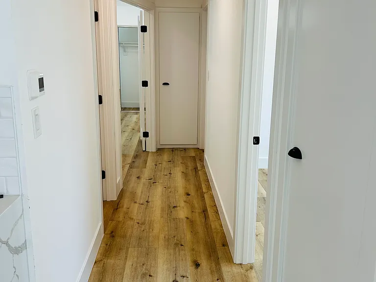 6281 Balmoral Dr — Photo 15
