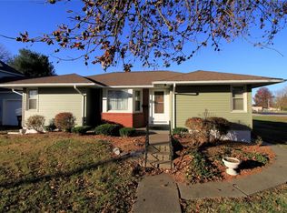 609 West Broadway, Steeleville, IL 62288
