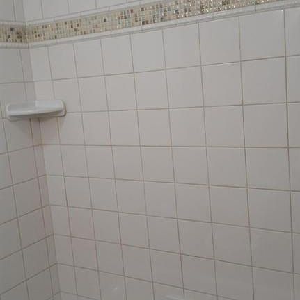 5th image of 4722 Royal Ave