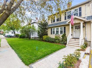 14 Harnden Ave, Watertown, MA 02472