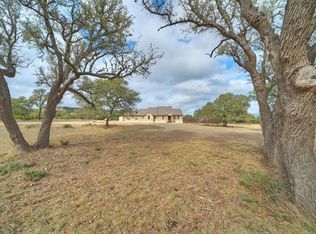664 Bluff Ridge Trl, Blanco, TX 78606