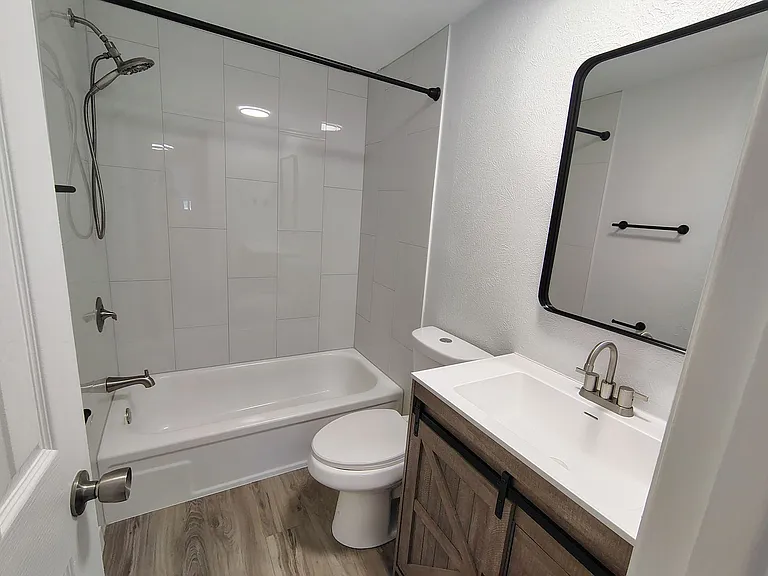 Arvada Court Apartments — Photo 19