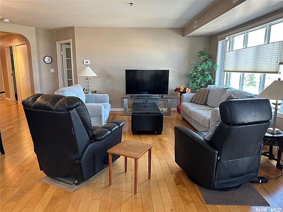 5th image of UNIT 205-75 Souris AVENUE