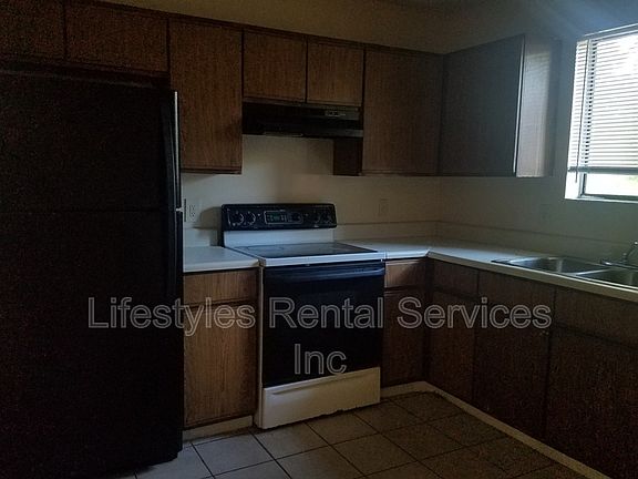 4th image of 5144 Westchase Ct APT 2
