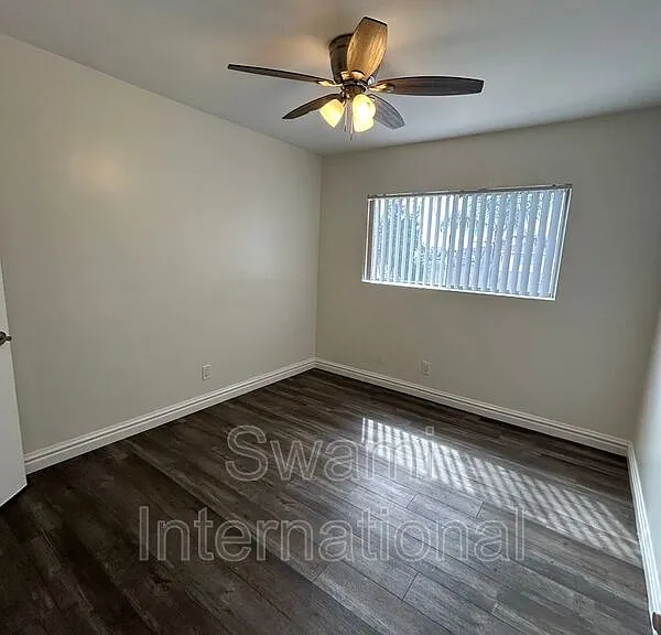 12645 Ramona Ave #J — Photo 6