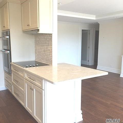 1st image of 111 Cherry Valley Ave