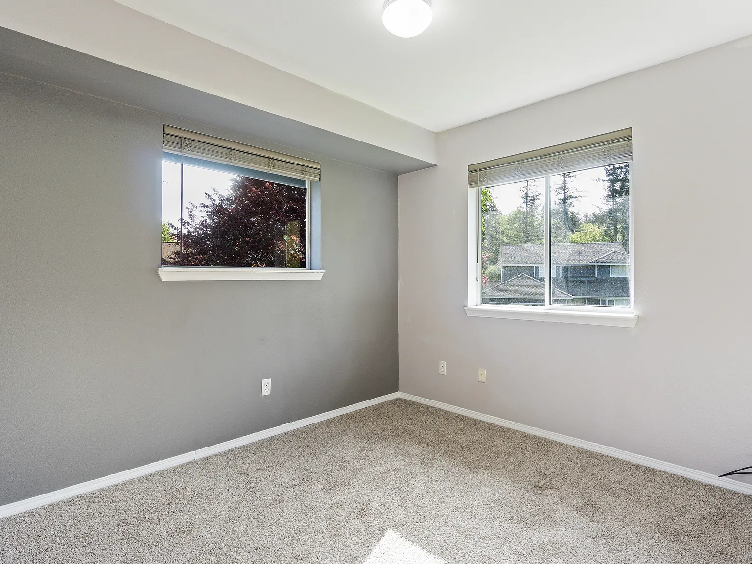 23617 219th Pl SE, Maple Valley - 1 — Photo 3