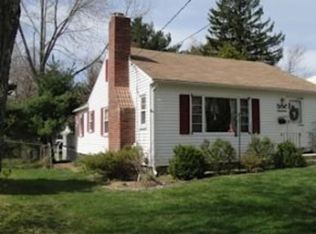 152 Essex Ave, Portsmouth, NH 03801