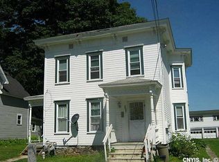 55 Lock St, Phoenix, NY 13135