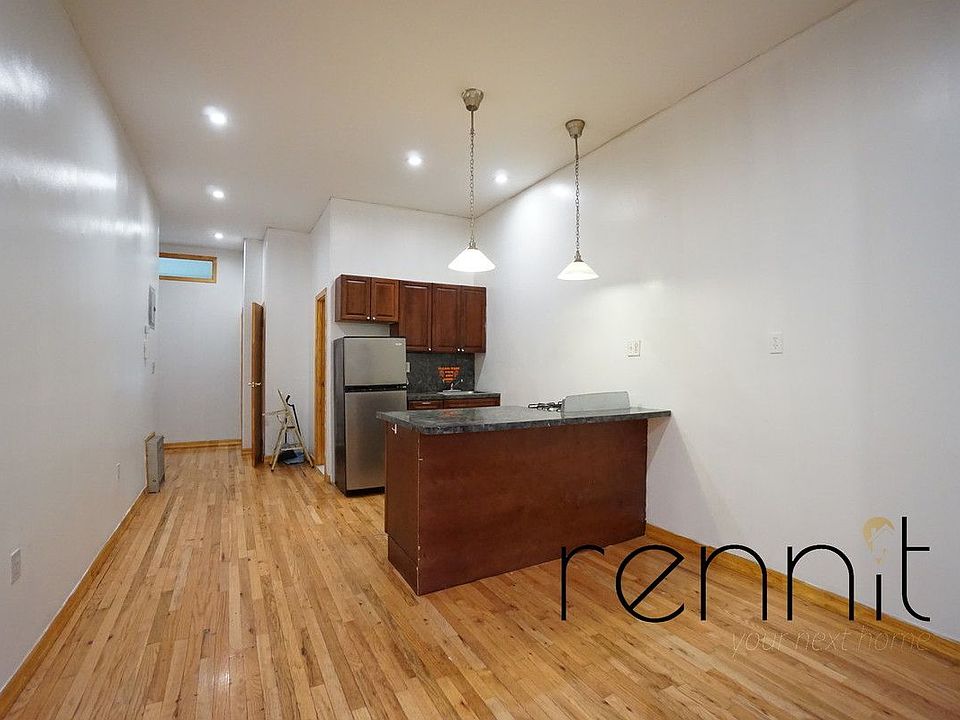 1st image of 242 Melrose St Ste 1