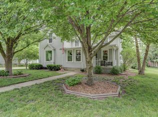 104 S Adams St, Philo, IL 61864