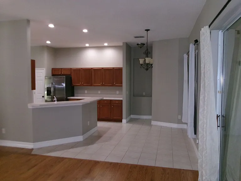 12415 Lake Valley Dr — Photo 10