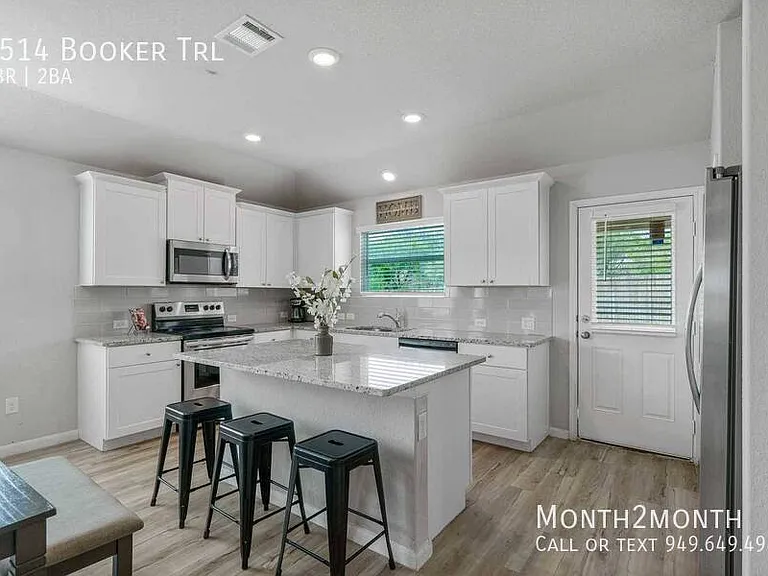 3514 Booker Trl — Photo 3