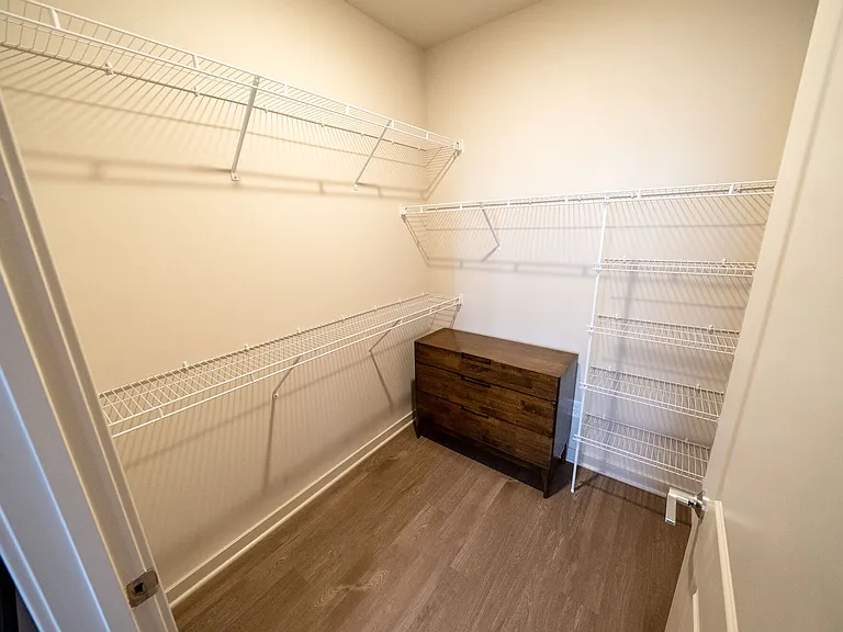 James Run Apartments — Photo 38