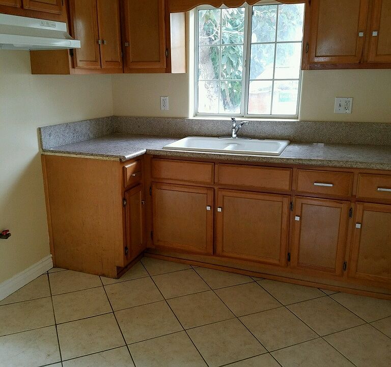 2nd image of 1280 S La Verne Ave
