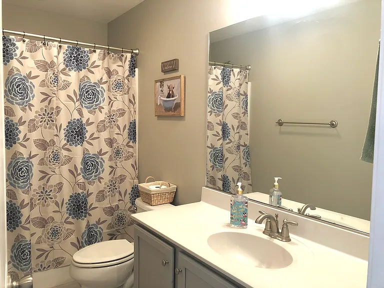 1901 Forest Ln — Photo 55