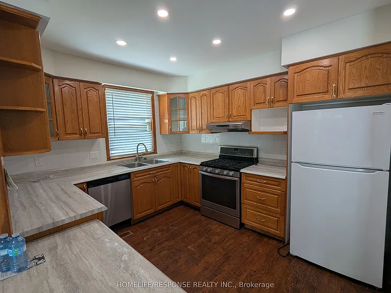 253 Mount Pleasant Rd — Photo 8