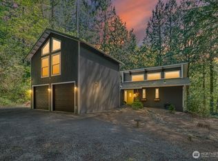 16046 266th Ave SE, Issaquah, WA